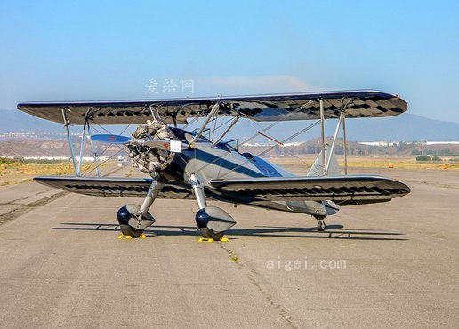  雙螺旋槳小型飛機_雙螺旋槳小型飛機圖片